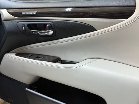 Used 2014 Lexus LS 460 AWD image 50