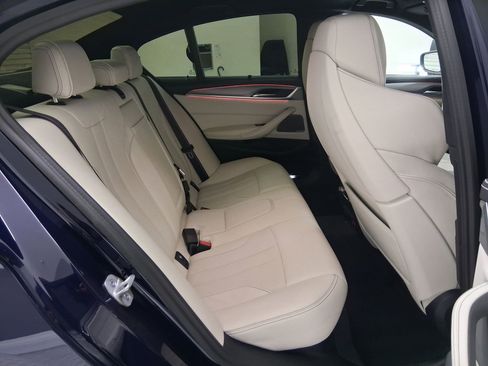 Certified 2023 BMW M5 w/ Competition Package image 35