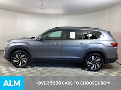 Used 2025 Volkswagen Atlas SE image 6