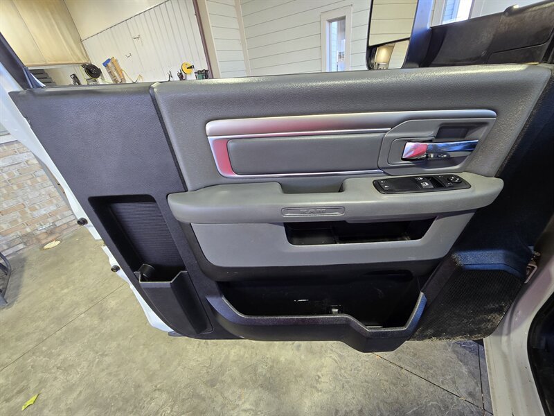 Used 2015 RAM 4500 Tradesman w/ Power & Remote Entry Group RWD image 10