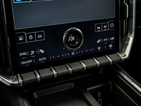 New 2026 GMC Acadia Elevation w/ Elevation Premium Package AWD/4WD image 16
