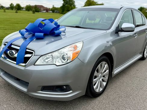 Used 2011 Subaru Legacy 2.5i Limited AWD/4WD image 1