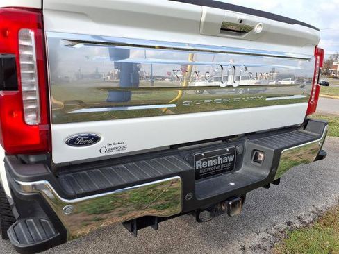 Certified 2024 Ford F250 King Ranch w/ Chrome Package image 29