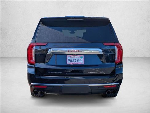 Used 2021 GMC Yukon XL Denali w/ Denali Ultimate Package AWD/4WD image 7