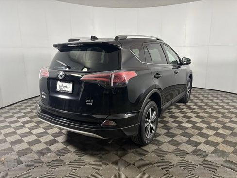 Used 2016 Toyota RAV4 XLE image 4