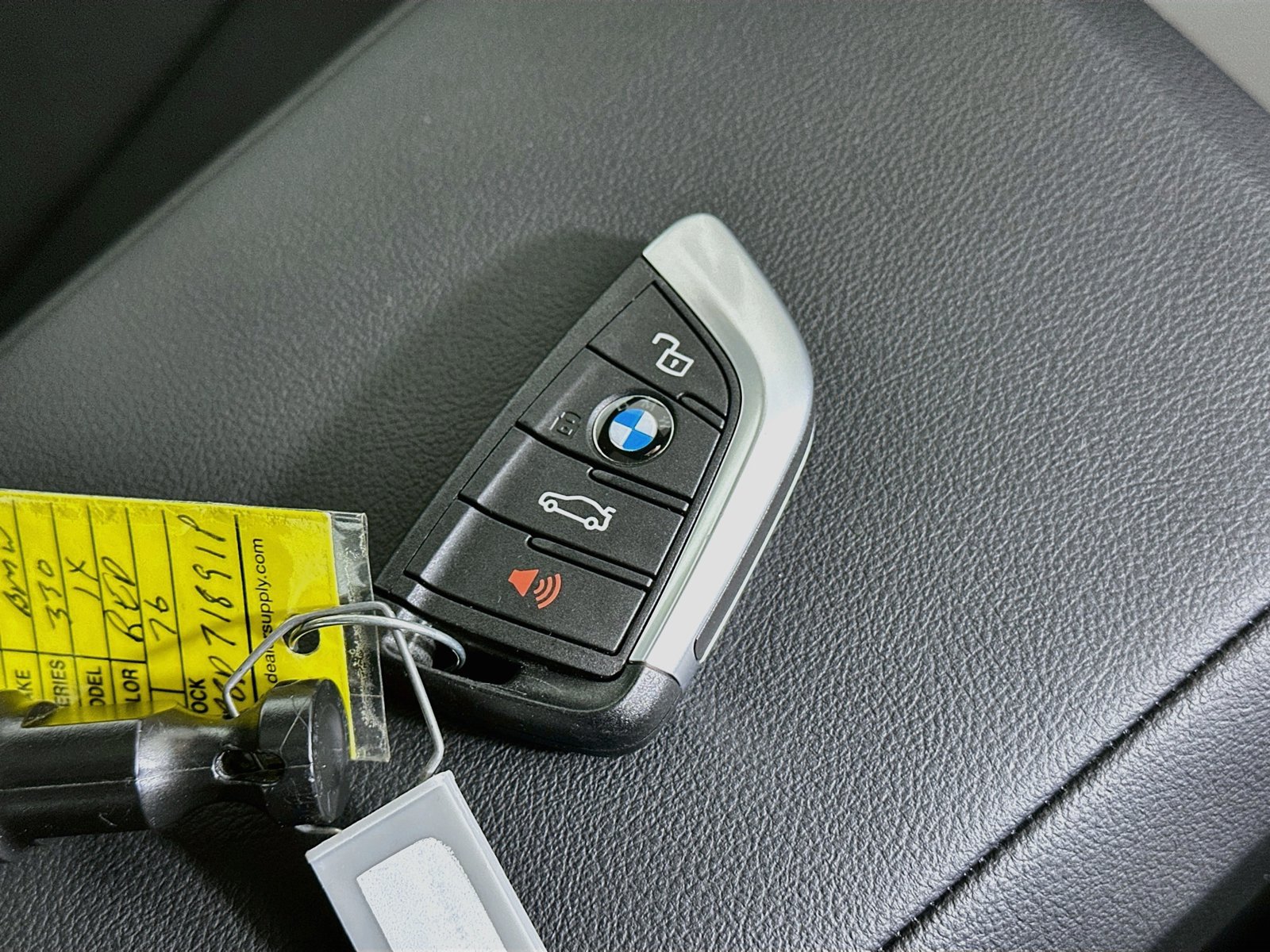 Used 2023 BMW 330i xDrive Sedan AWD/4WD image 45