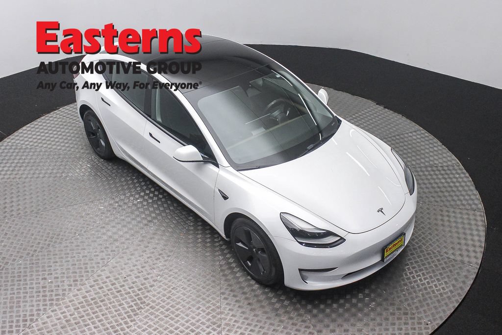 Used 2023 Tesla Model 3 Standard Range RWD image 4
