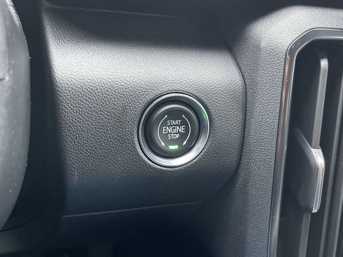 New 2026 GMC Acadia AT4 w/ Super Cruise Package image 17