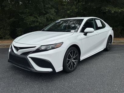 Used 2023 Toyota Camry SE
