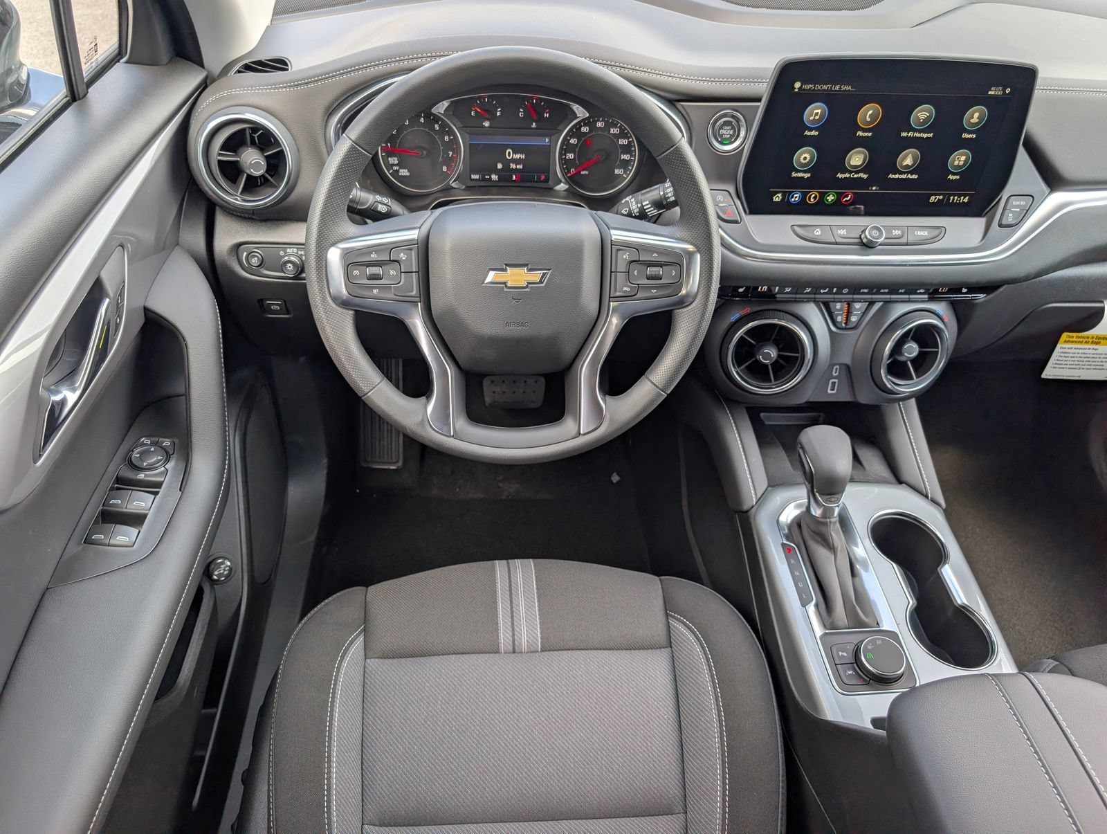 New 2026 Chevrolet Blazer LT w/ Convenience Package FWD image 8