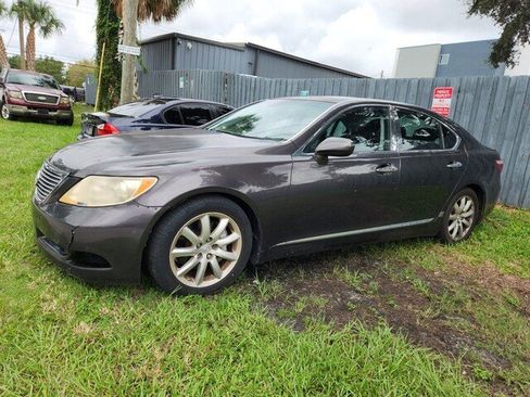 Used 2008 Lexus LS 460 image 3