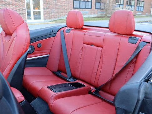 Used 2020 BMW 430i xDrive Convertible w/ Executive Package image 13