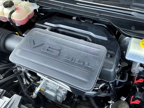 Used 2021 RAM 1500 Big Horn AWD/4WD image 34