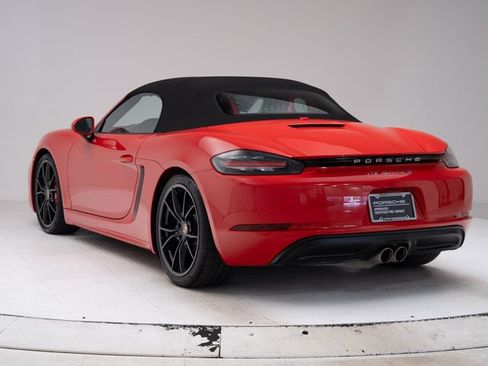Certified 2025 Porsche 718 Boxster S RWD image 34