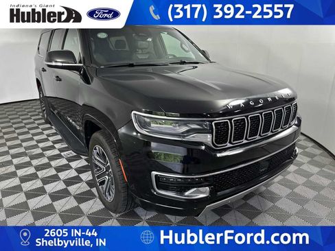 Used 2023 Jeep Wagoneer L Series II AWD/4WD image 2