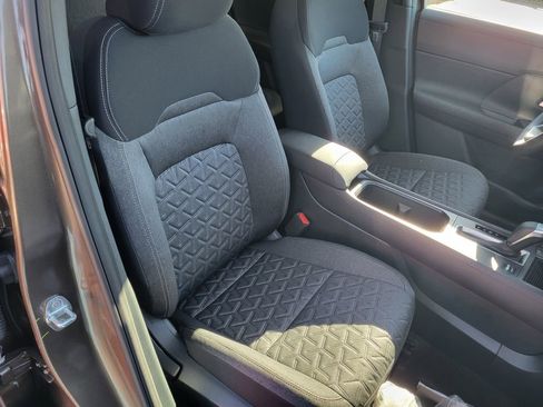 New 2026 Nissan Kicks SV w/ SV Premium Package image 33