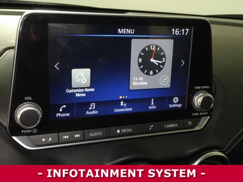 Certified 2023 Nissan Sentra SV image 17