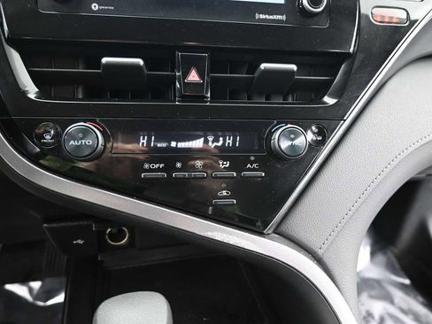 Used 2024 Toyota Camry LE image 18