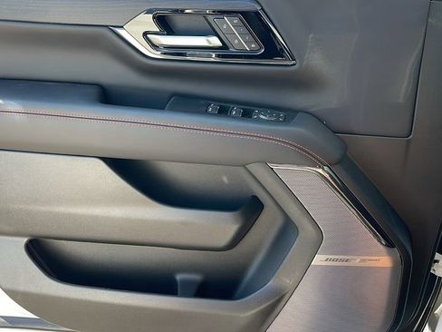 New 2026 GMC Yukon XL AT4 Ultimate AWD/4WD image 26