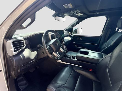 Used 2023 Toyota Tundra Platinum AWD/4WD image 12