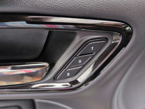 Used 2022 Dodge Durango R/T AWD/4WD image 14