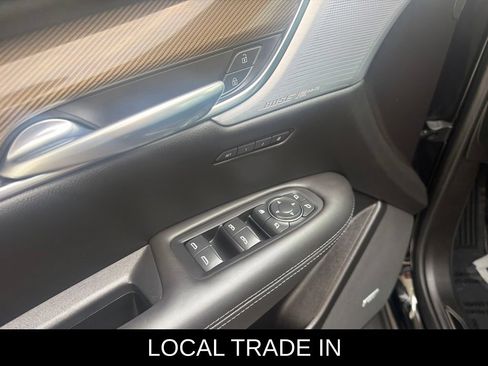 Used 2023 Cadillac XT5 Premium Luxury w/ Platinum Package AWD/4WD image 23