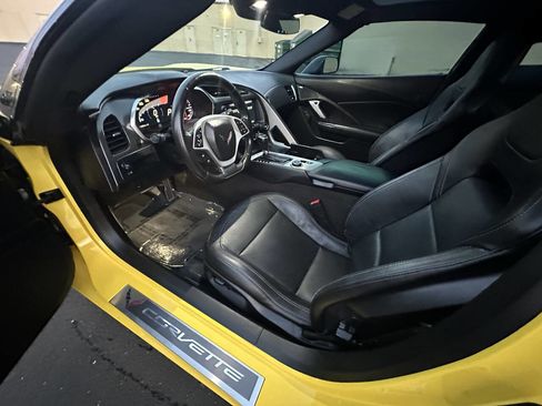 Used 2016 Chevrolet Corvette Stingray Coupe image 12