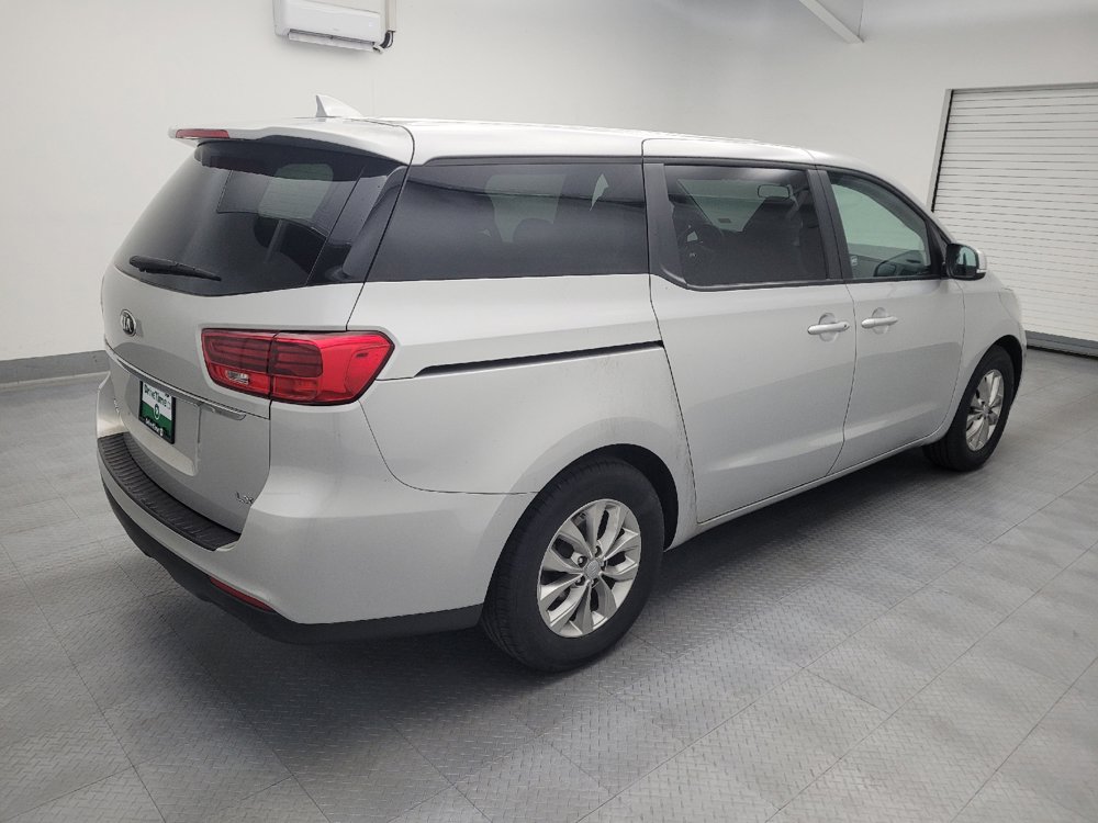 Used 2019 Kia Sedona LX FWD image 10