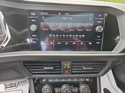 Used 2022 Volkswagen Jetta GLI Autobahn FWD image 13