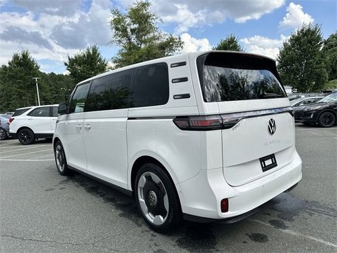 New 2025 Volkswagen ID. Buzz Pro S image 3