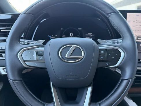 Used 2025 Lexus RX 350 w/ Convenience Package AWD/4WD image 28