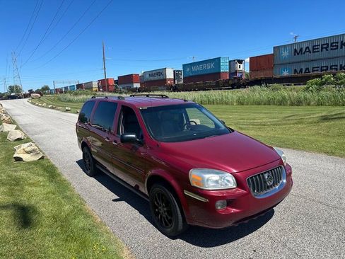 Used 2005 Buick Terraza CX AWD/4WD image 4