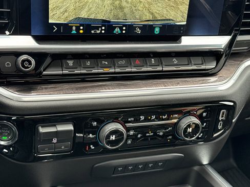 New 2026 Chevrolet Silverado 2500 LTZ w/ LTZ Premium Package image 23