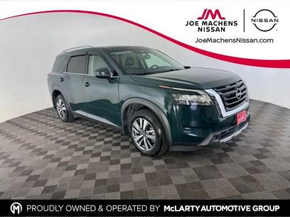 Certified 2022 Nissan Pathfinder SL
