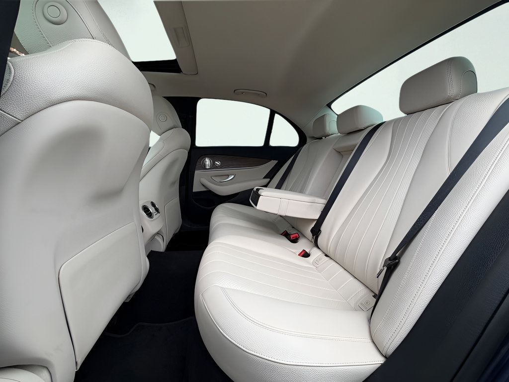 Used 2021 Mercedes-Benz E 350 4MATIC Sedan image 21