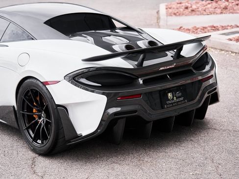 Used 2019 McLaren 600LT image 14