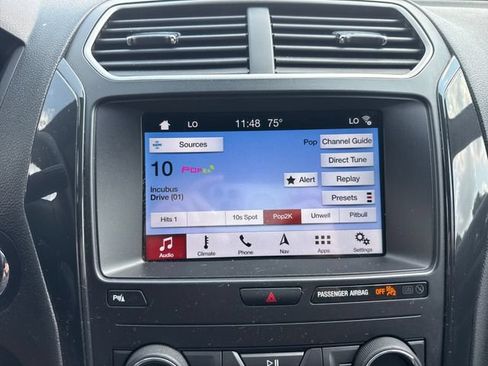 Used 2019 Ford Explorer XLT w/ Equipment Group 202A AWD/4WD image 23