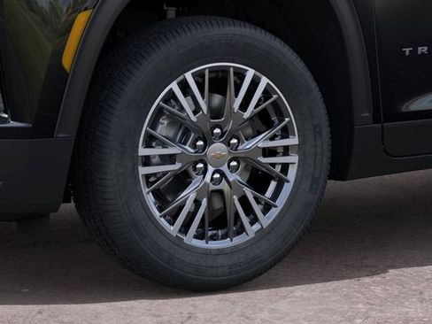 New 2026 Chevrolet Traverse LT w/ LPO, Floor Liner Package FWD image 9