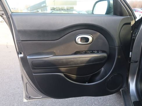 Used 2014 Kia Soul image 19