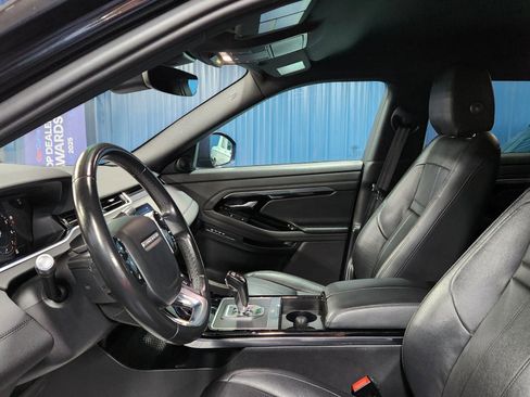 Used 2020 Land Rover Range Rover Evoque SE image 6