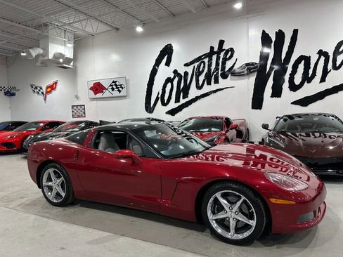 Used 2011 Chevrolet Corvette Coupe w/ Preferred Equipment Group image 21