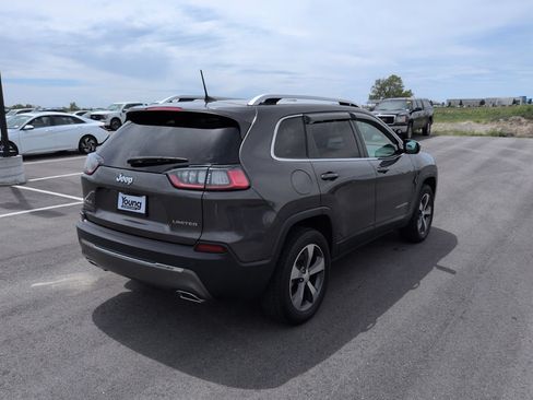 Used 2020 Jeep Cherokee Limited AWD/4WD image 7
