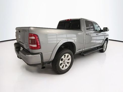 Used 2022 RAM 2500 Laramie AWD/4WD image 6