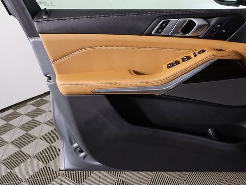 Used 2024 BMW X5 xDrive40i w/ Premium Package image 25