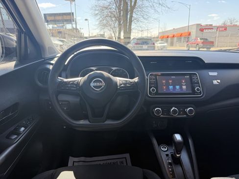 Used 2023 Nissan Kicks S image 19