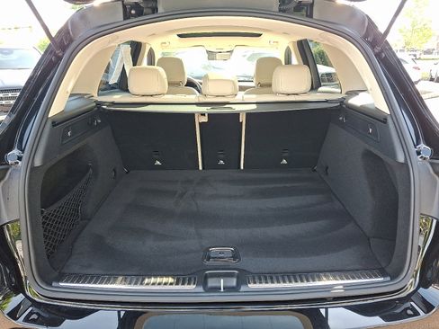 Certified 2022 Mercedes-Benz GLC 300 4MATIC image 29