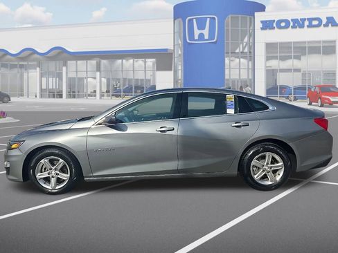 Used 2024 Chevrolet Malibu LT image 5