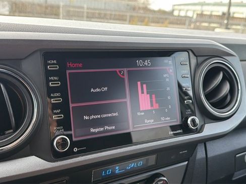 Certified 2023 Toyota Tacoma TRD Off-Road image 30