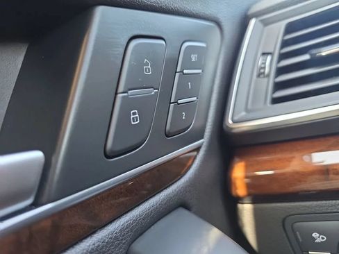 Used 2018 Audi Q5 2.0T Premium Plus AWD/4WD image 26