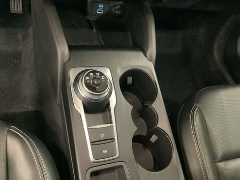 Used 2023 Ford Escape Platinum AWD/4WD image 18